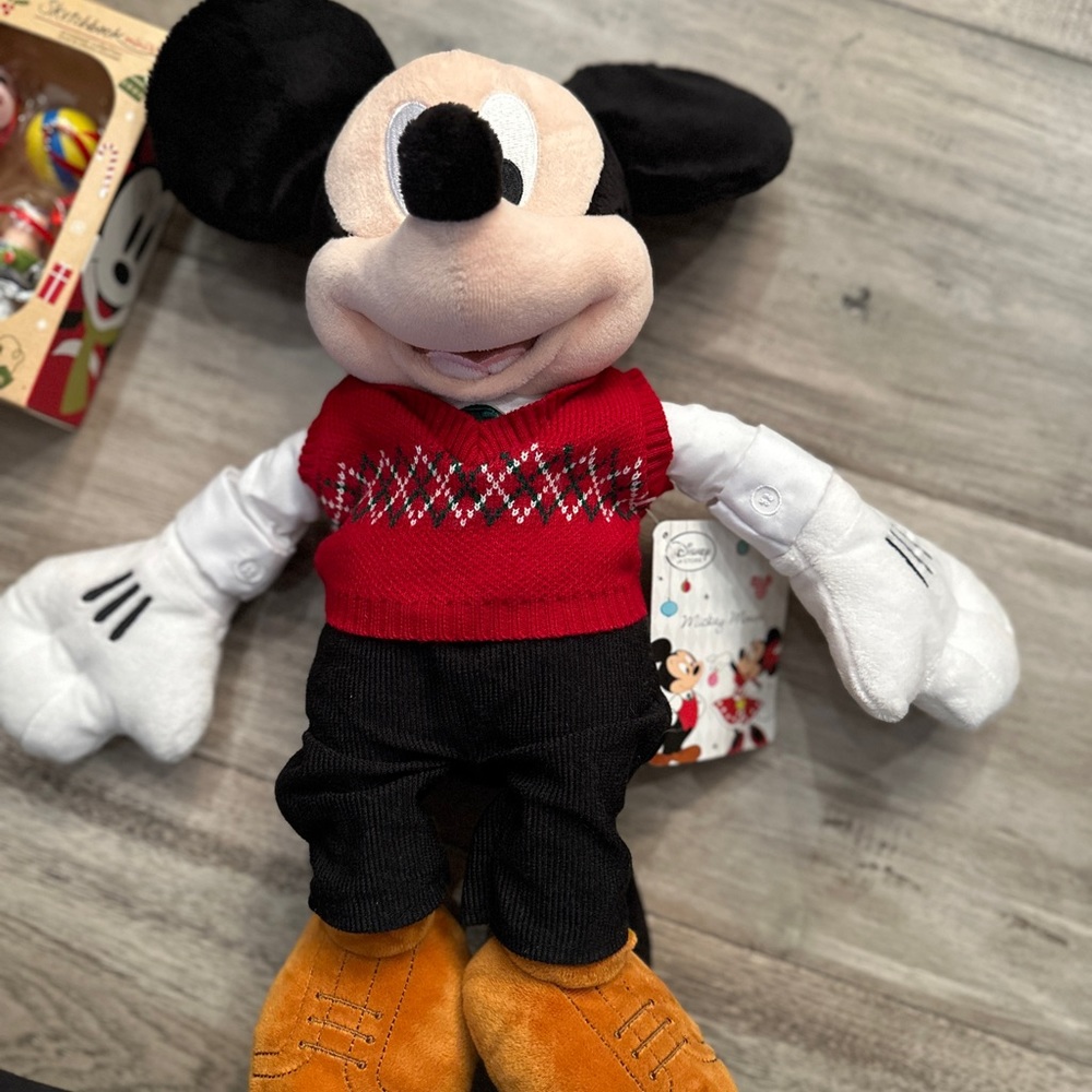 Disney Store Christmas Mickey Plush 2014